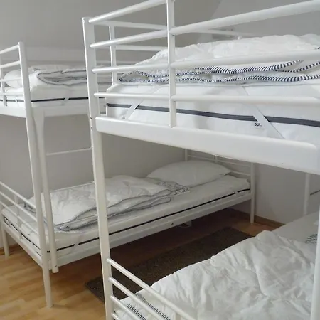 Gite Allier Montaigu-le-Blin Room photo