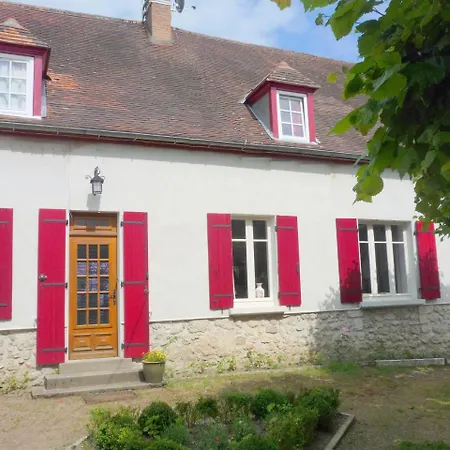 Gite Allier Montaigu-le-Blin Exterior photo